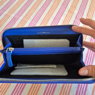 Cartera Emporio Armani original Azul  nueva