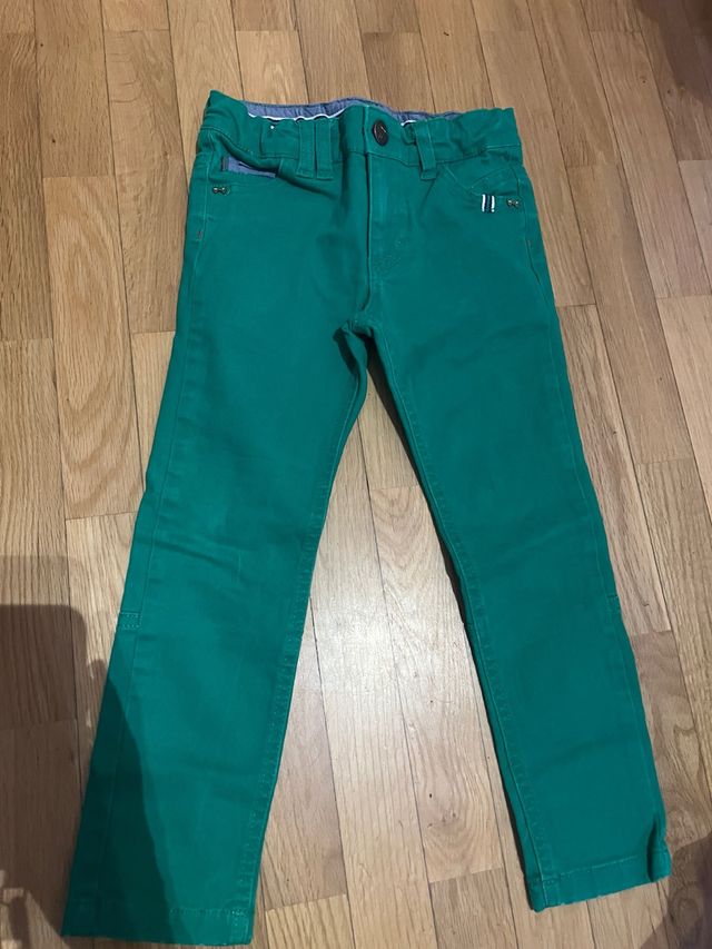 Pantalón niño verde talla 3 años