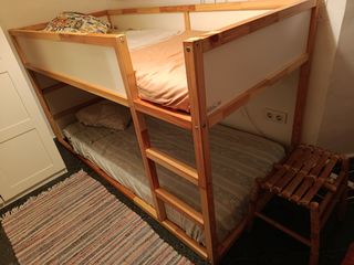 Litera Kura, de Ikea (solo estructura)