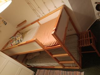 Litera Kura, de Ikea (solo estructura)