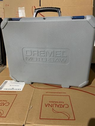 Sierra de calar Dremel Moto-Saw