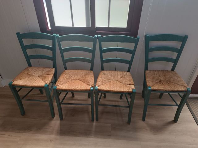 4 Sillas de Comedor Rattan y Madera 35 euros las 4