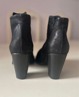 Botines Mango Piel Negros Tacon