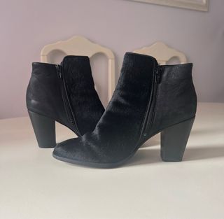 Botines Mango Piel Negros Tacon