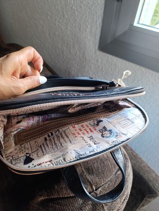 Mochila Anekke pequeña negra