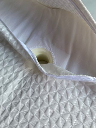 Cuscino cervicale memory foam bianco