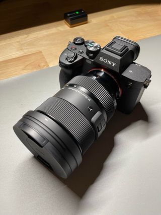 SONY A7IV + EQUIPO