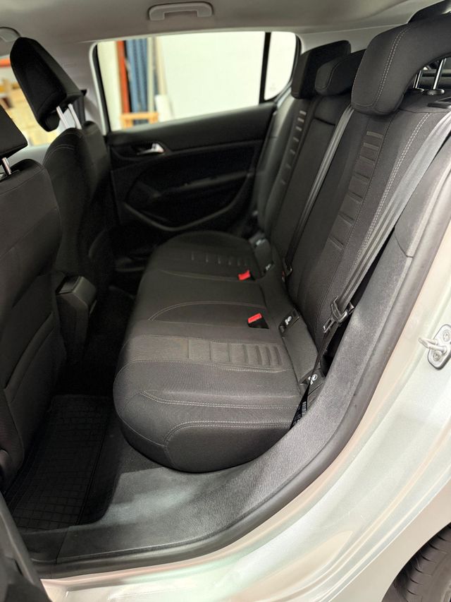 Peugeot 308 2014