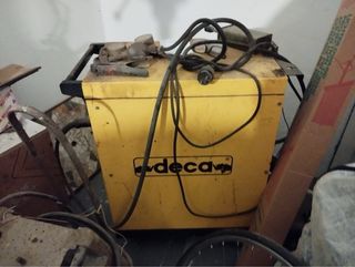 Máquina de Soldar Decamig 518E