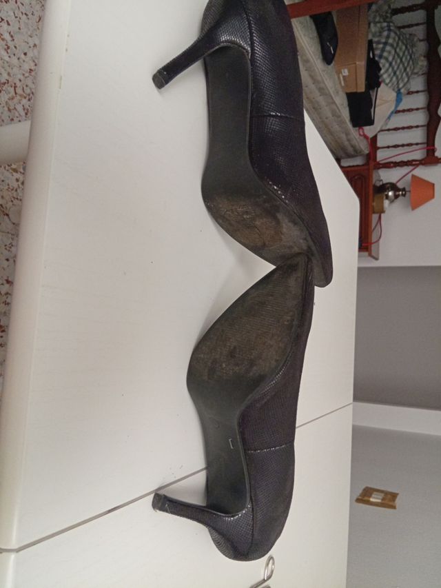Zapatos de tacón negros talla 41