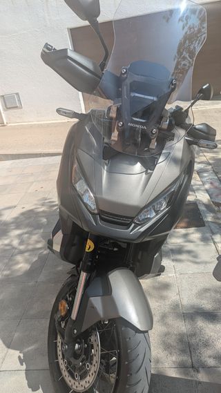Honda XADV 750