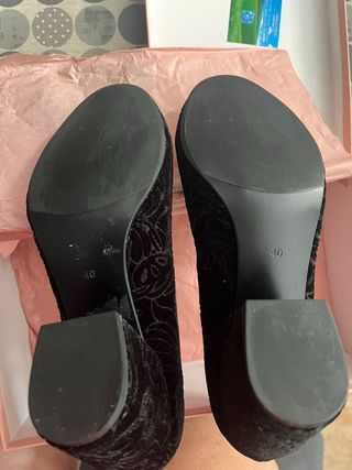 Zapatos Alma en Pena Negro , usados cuatro horas.