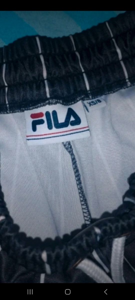 Pantalones cortos Fila negros con rayas