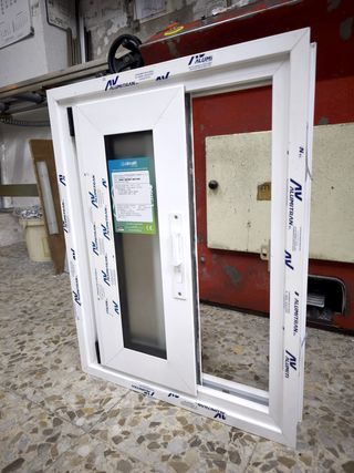 Ventana Corredera aluminio RPT de 52 x 67 NUEVA