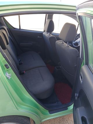Suzuki Splash 2010