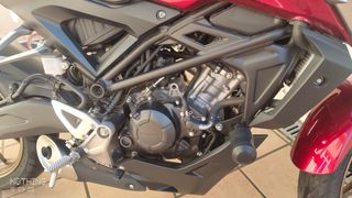 Honda CB125R - Moto Deportiva