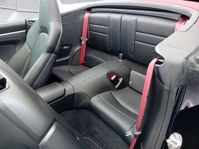 Porsche 911 Carrera Cabriolet