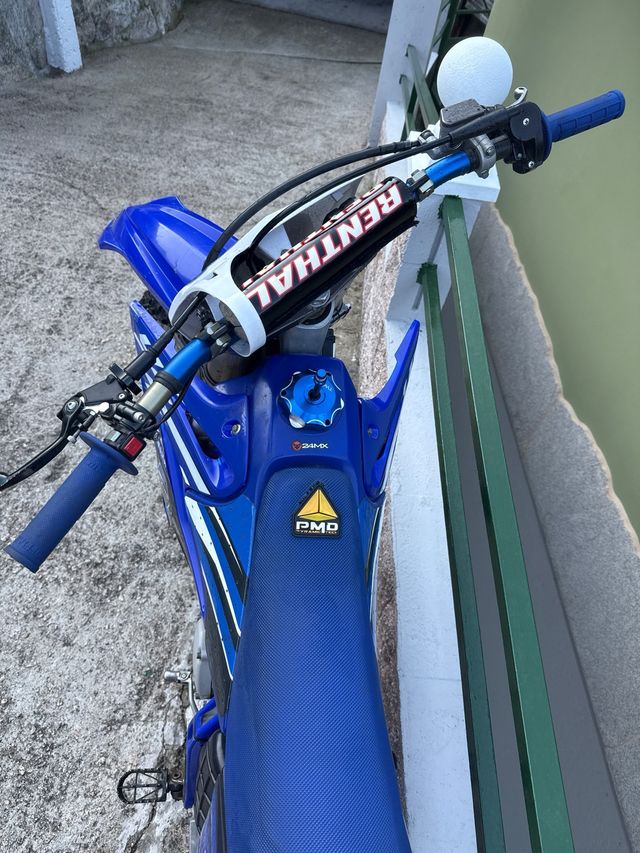 Yamaha YZ 125
