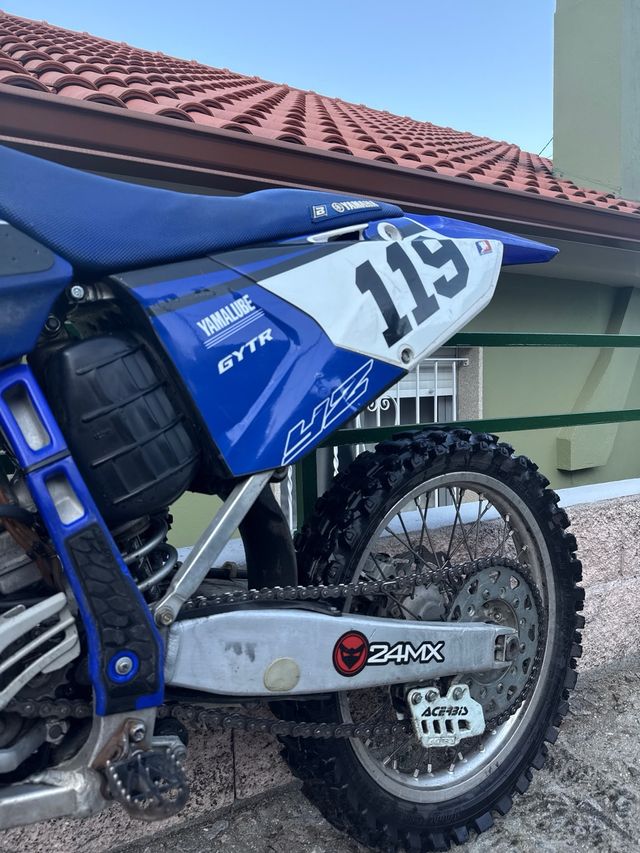 Yamaha YZ 125