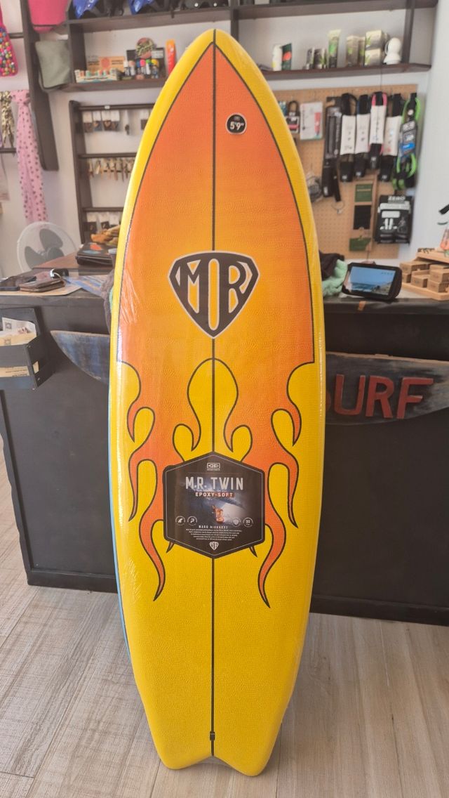 Tabla de surf Mark Richards Twin 5'9