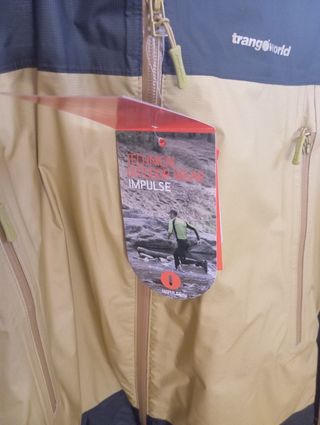 Chaqueta Trango World Impermeable Talla M