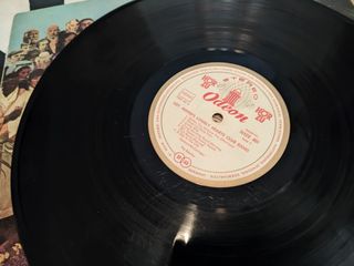 Beatles Sgt. Pepper's Lonely Hearts Club Band