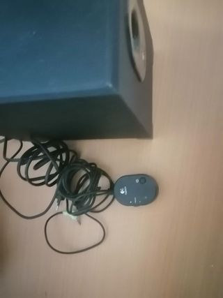 TV + Altavoces Logitech