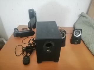 TV + Altavoces Logitech