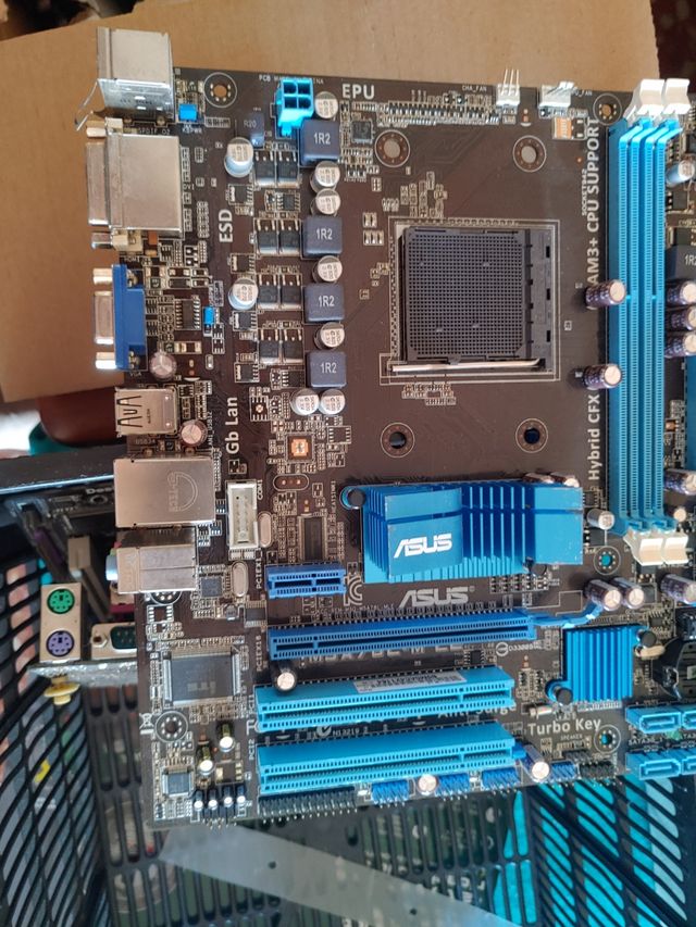 Lote de Placas Base.
 ASRock ,Asus , Gigabyte, Msi