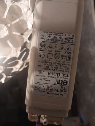 Lámpara de techo diseño floral