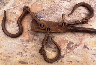 ANTIGUA ROMANA 1863 SIN PESO BALANZA 3 GANCHOS