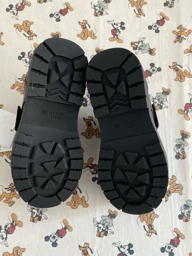 Zapatos Escolares Talla 26