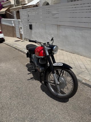 Montesa Impala Comando 175 restaurada