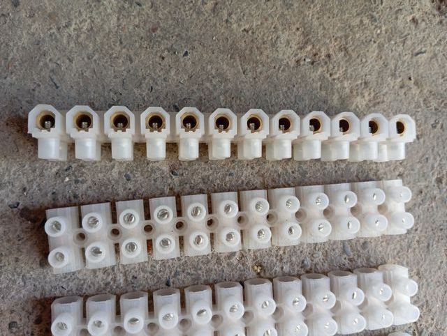 Regletas de conexión eléctrica