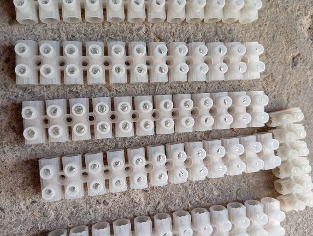 Regletas de conexión eléctrica