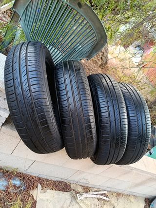 Neumáticos Kumho Ecowing 165/65 R15 81T