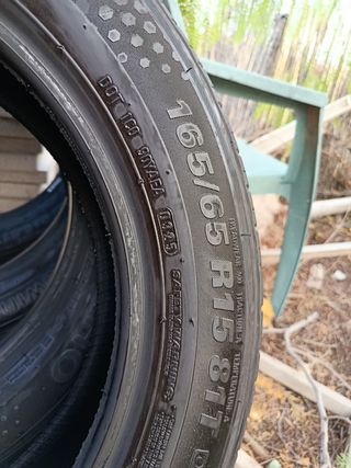 Neumáticos Kumho Ecowing 165/65 R15 81T