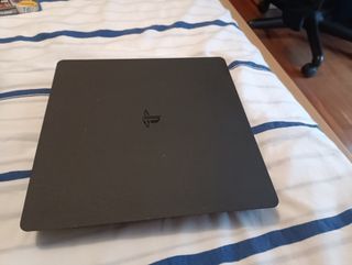Ps4 Slim Negra + 2 Juegos + Mando + Cables✅