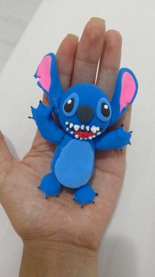 Figura Stitch hecha a mano