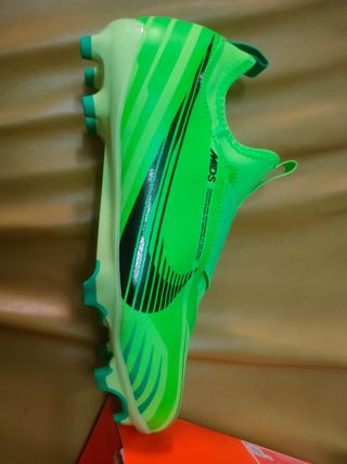 Botas Futbol Niño Nike Jr Zoom Vapor 15