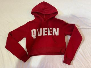 Sudadera corta roja con QUEEN