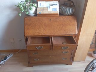 Secreter de madera maciza