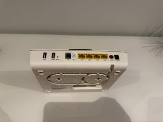 Sercomm FG824CD Router ONT Vodafone Lowi
