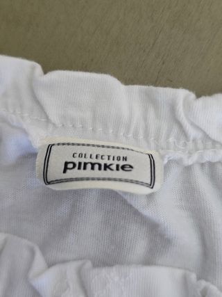 Blusa blanca bordada cuello bardot