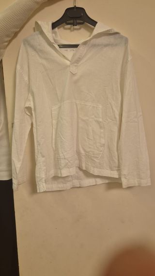 Camisa de niño blanca con capucha talla 11-12