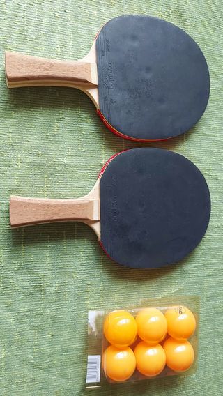 Set 2 Racchette Ping Pong + Palline