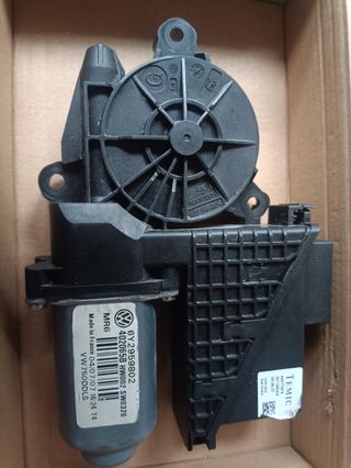 Motor Elevalunas VW T5 6Y2959802 TEMIC