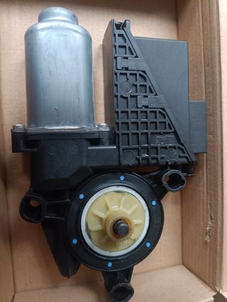 Motor Elevalunas VW T5 6Y2959802 TEMIC