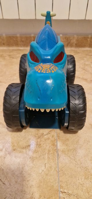 Coche Hot Wheels Traga Coches