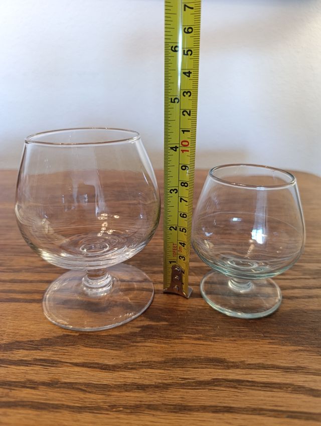 Juego de 8 copas de coñac